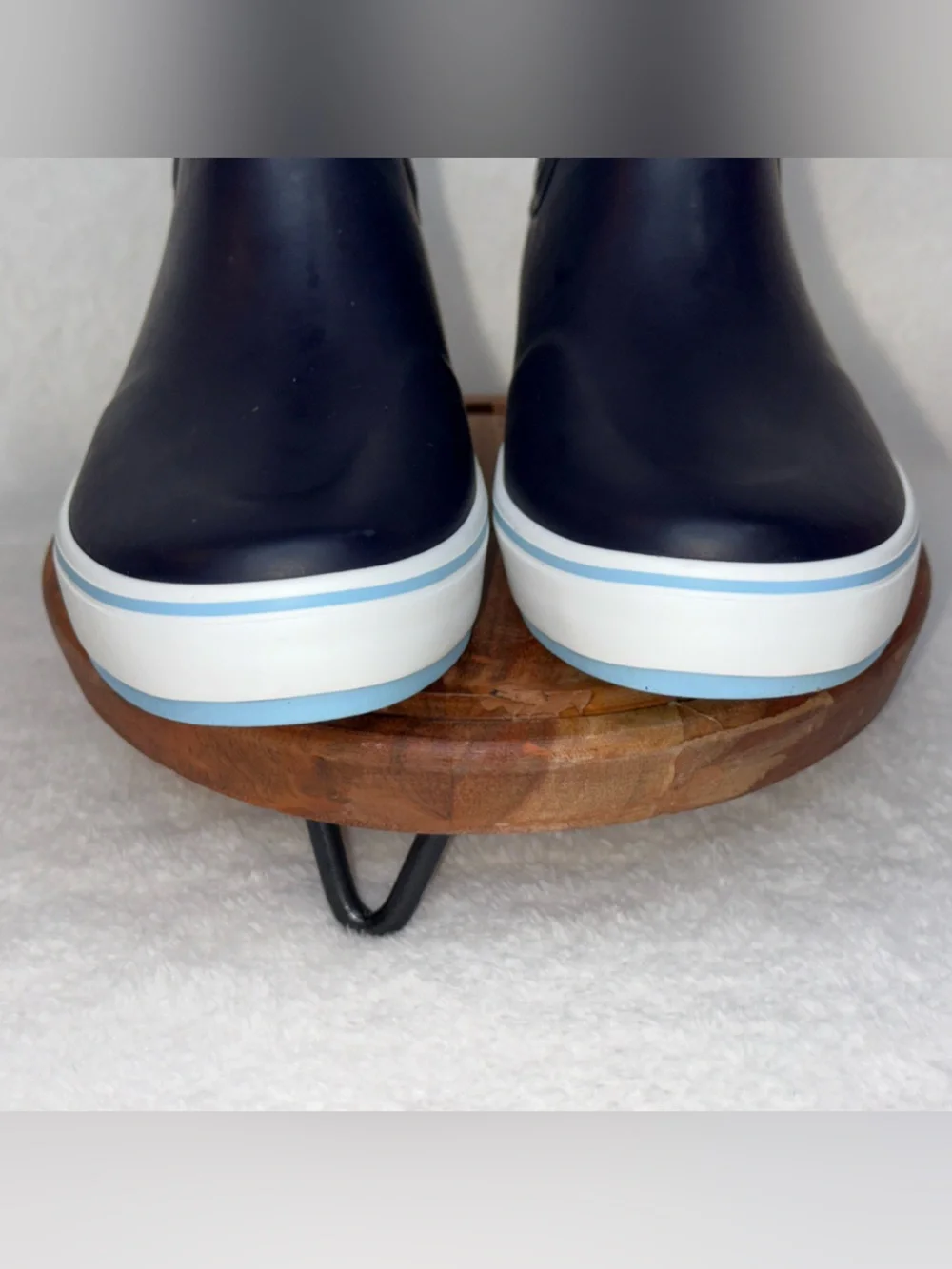 London Fog Navy Glossy Slip-On Clog